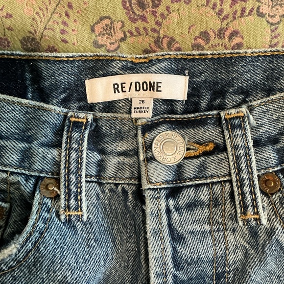 RE/DONE Straight Leg High Rise size 26 - Picture 3 of 9